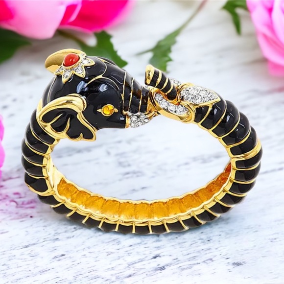 Kenneth Jay Lane KJL gold black crystal enamel elephant animal bracelet bangle - Picture 2 of 2